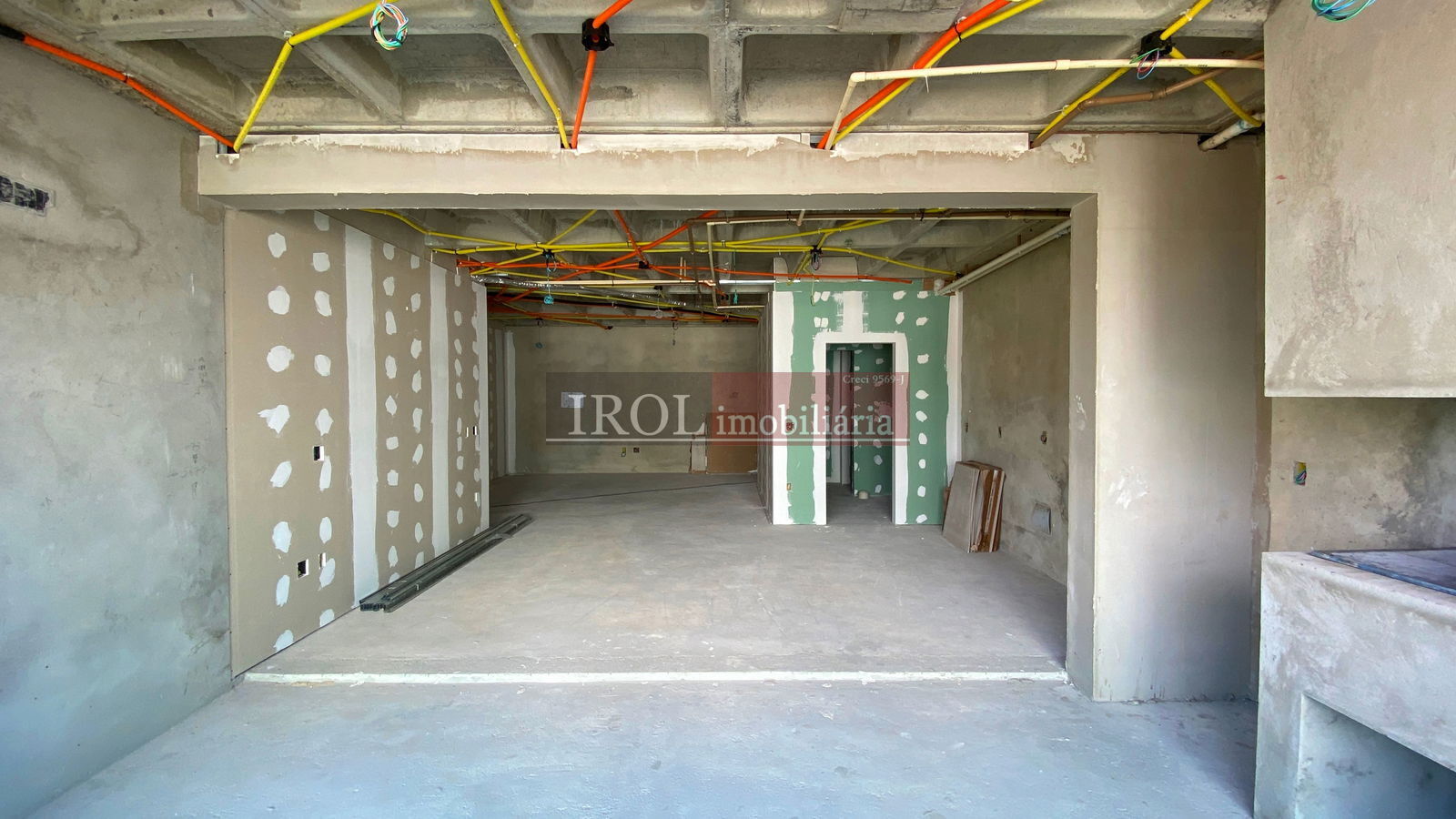 Apartamento à venda com 4 quartos, 180m² - Foto 21