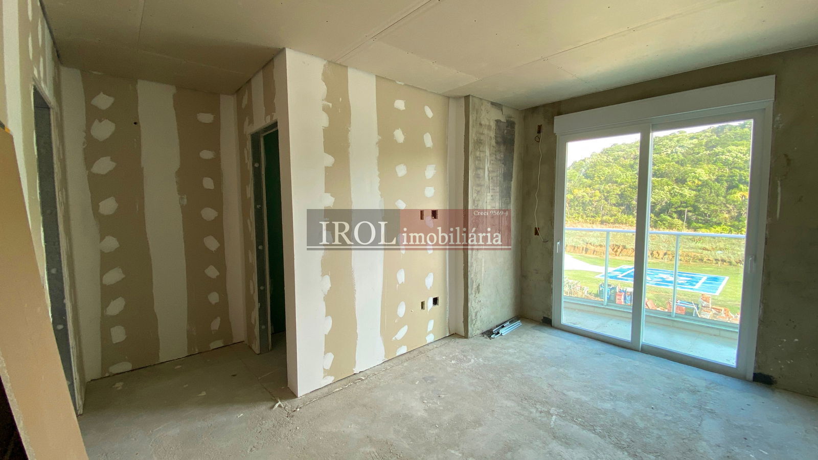 Apartamento à venda com 4 quartos, 180m² - Foto 31