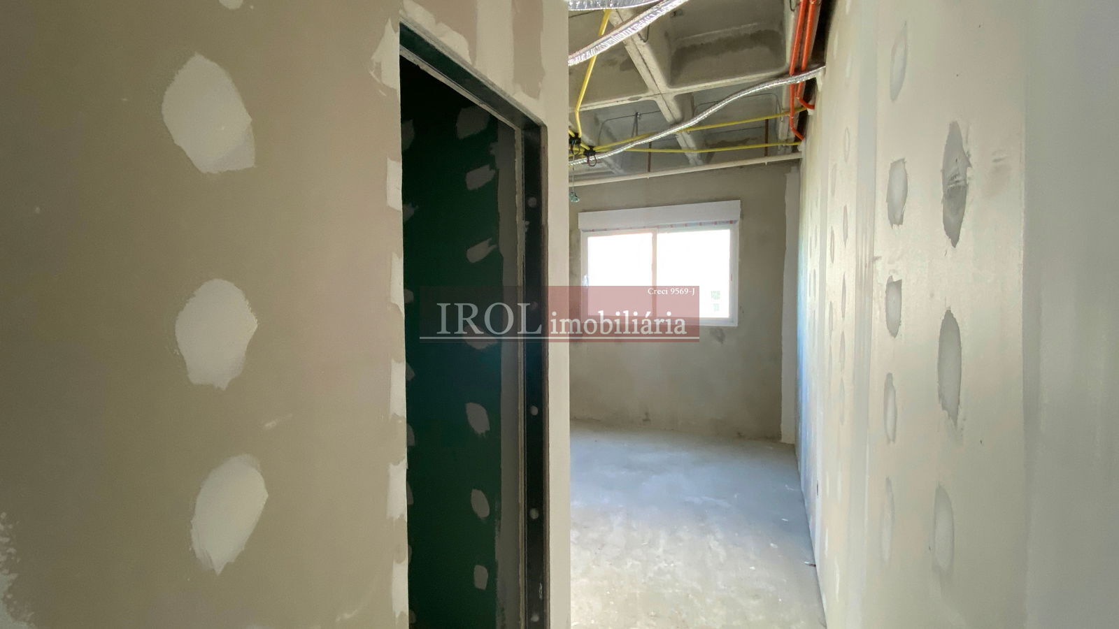 Apartamento à venda com 4 quartos, 180m² - Foto 22