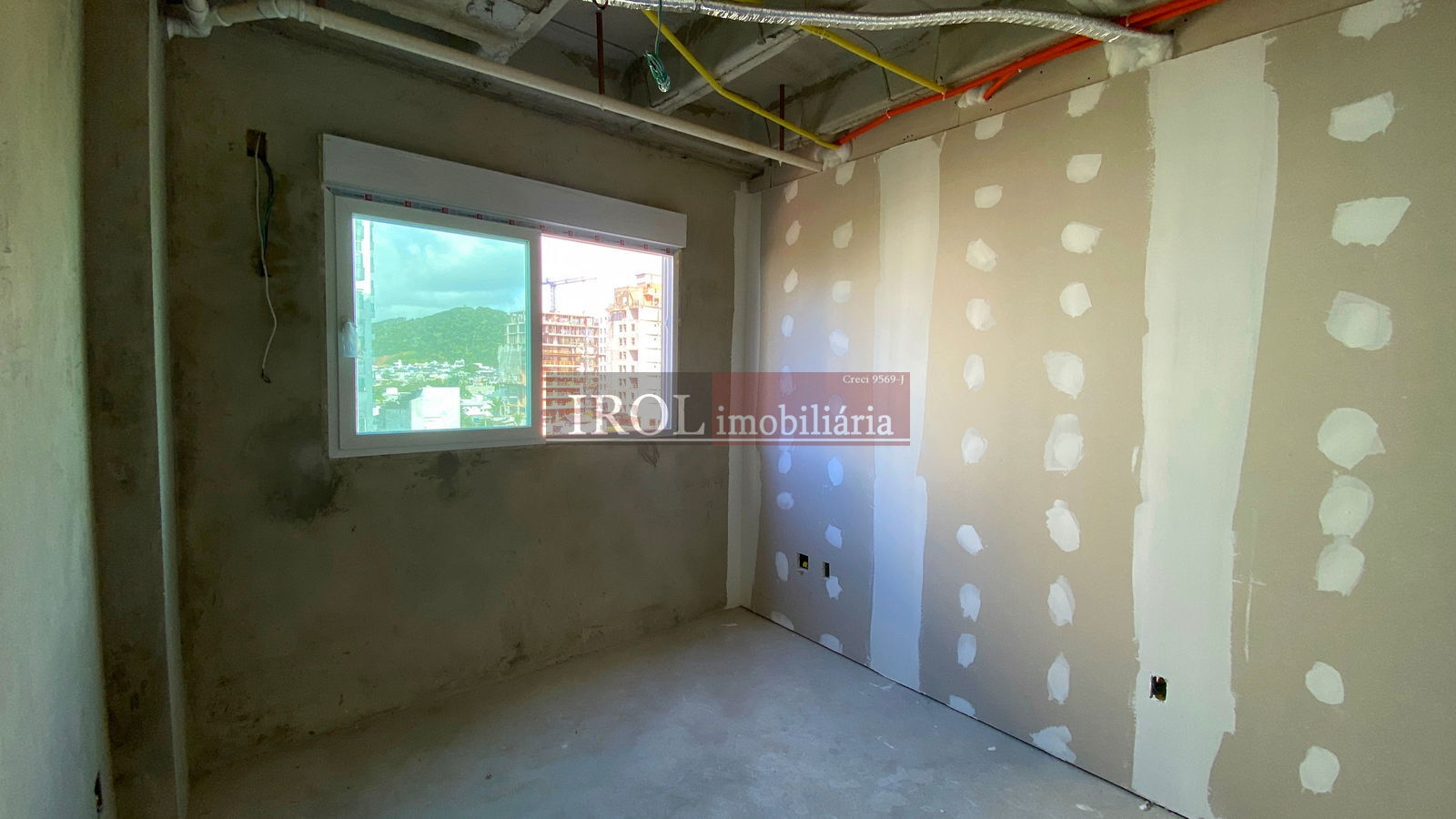 Apartamento à venda com 4 quartos, 180m² - Foto 24