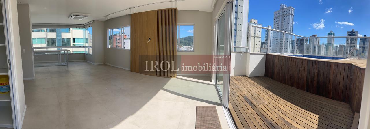 Cobertura à venda com 4 quartos, 240m² - Foto 14