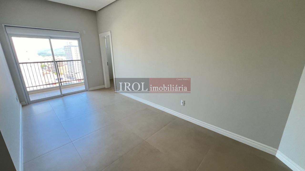 Apartamento à venda com 4 quartos, 190m² - Foto 22