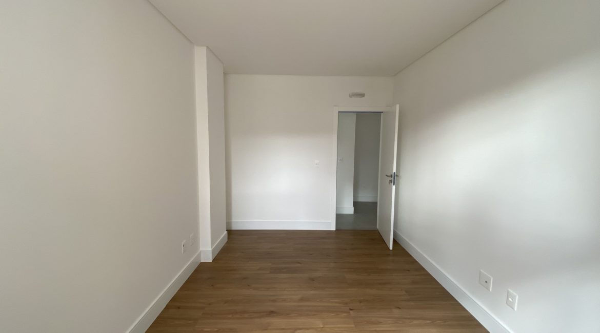 Apartamento à venda com 3 quartos, 116m² - Foto 6