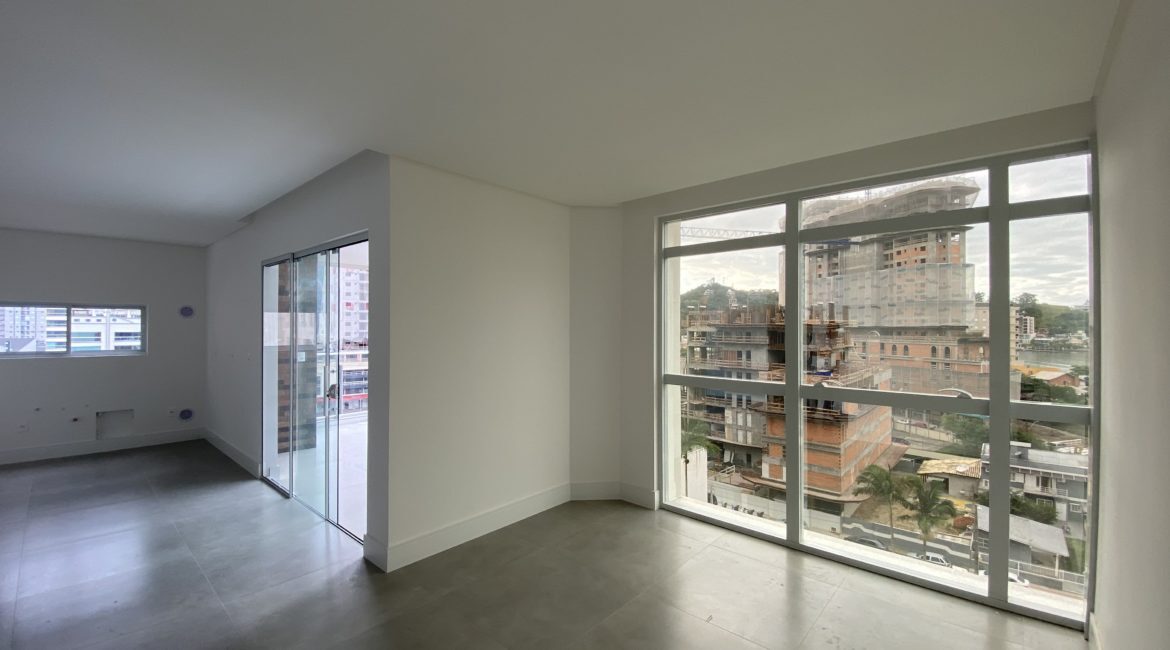 Apartamento à venda com 3 quartos, 116m² - Foto 3