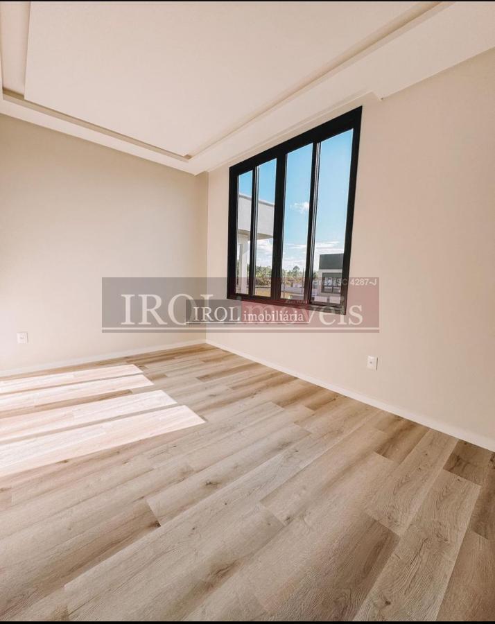 Sobrado à venda com 3 quartos, 358m² - Foto 9