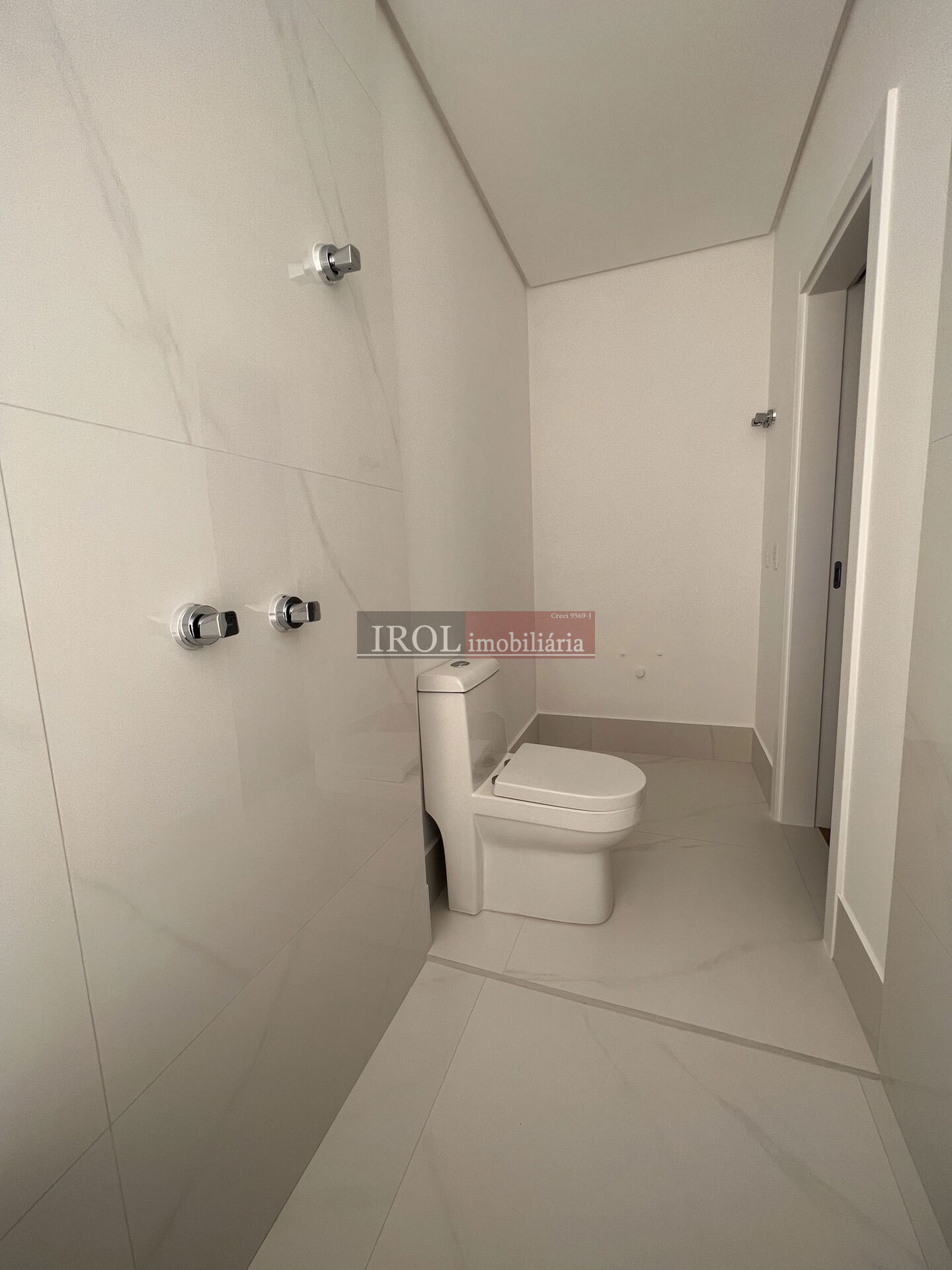 Apartamento à venda com 3 quartos, 130m² - Foto 36