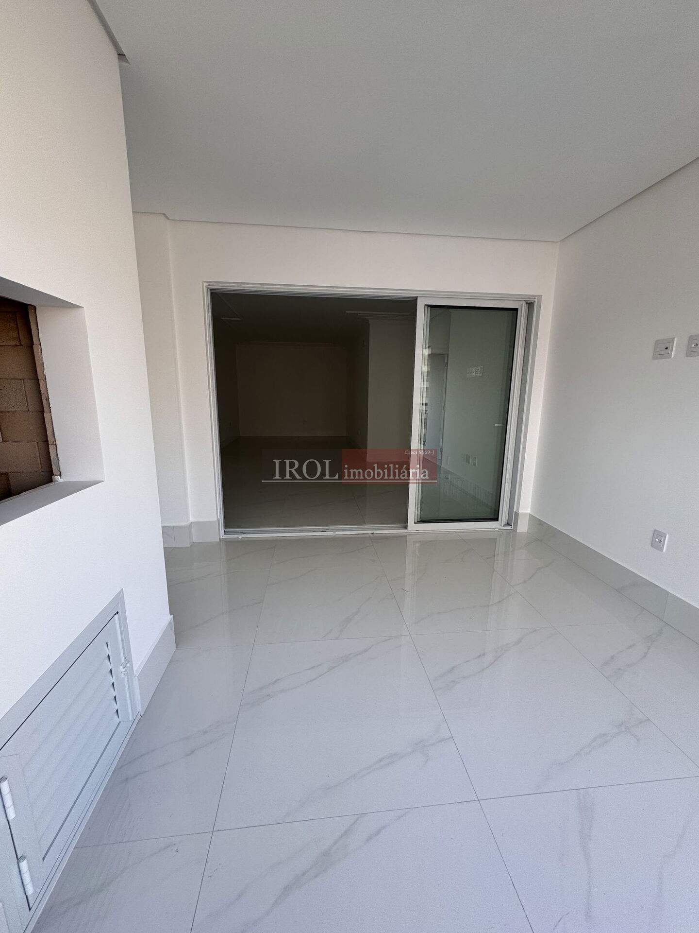 Apartamento à venda com 3 quartos, 130m² - Foto 21