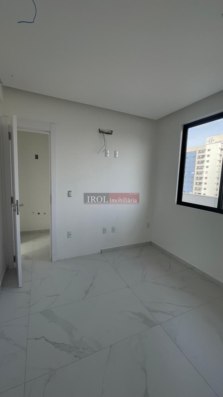 Apartamento à venda com 3 quartos, 170m² - Foto 32