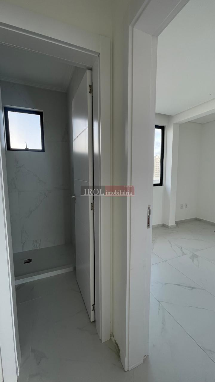 Apartamento à venda com 3 quartos, 170m² - Foto 31