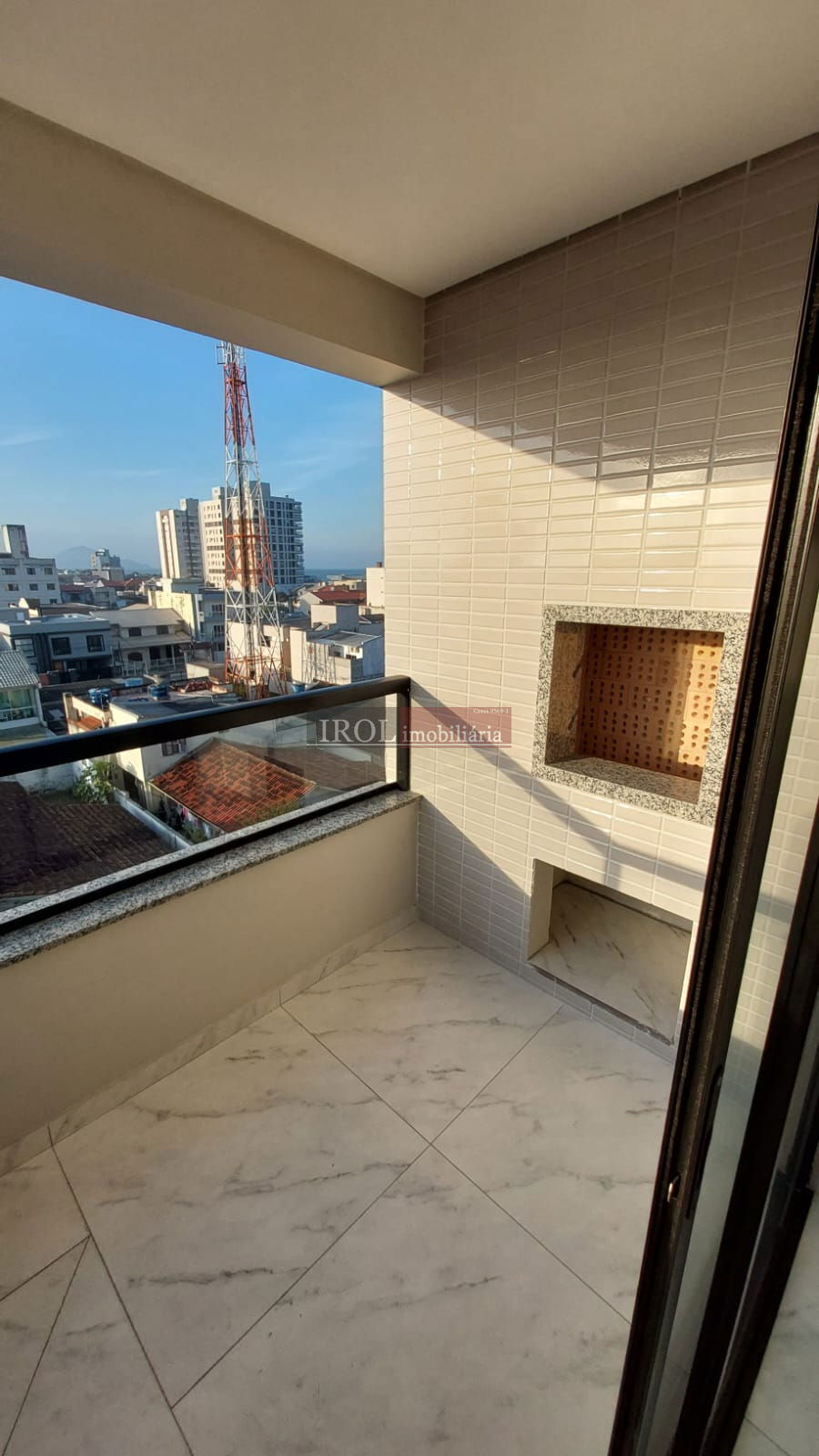 Apartamento à venda com 3 quartos, 170m² - Foto 11