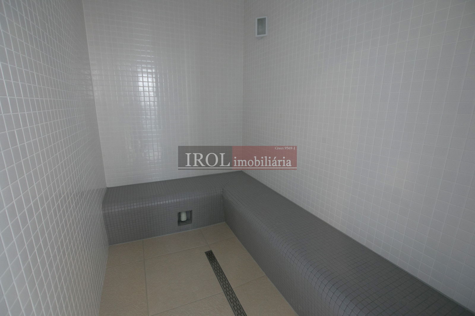 Apartamento à venda com 3 quartos, 128m² - Foto 25