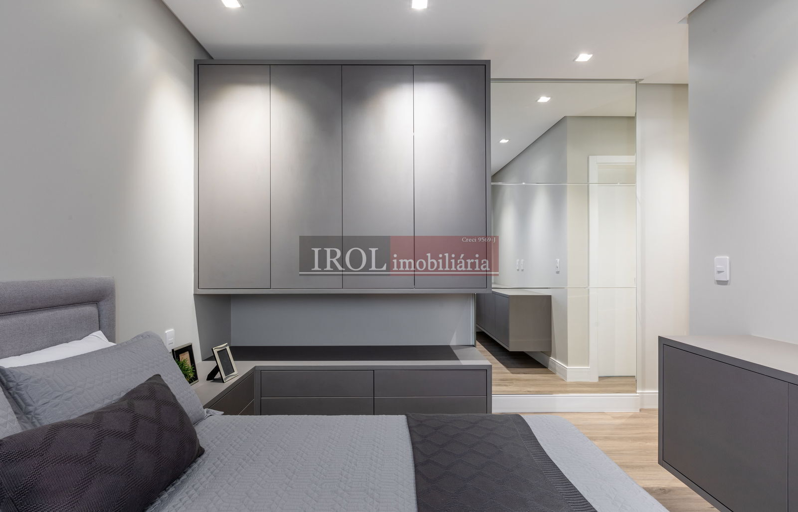 Apartamento à venda com 3 quartos, 118m² - Foto 15