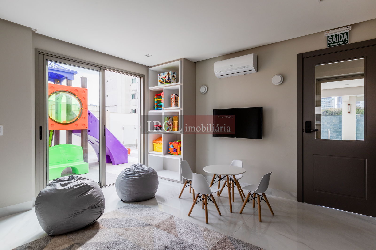 Apartamento à venda com 3 quartos, 118m² - Foto 29