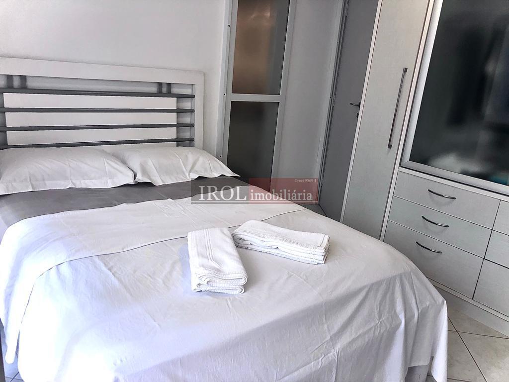 Apartamento à venda com 2 quartos, 137m² - Foto 11