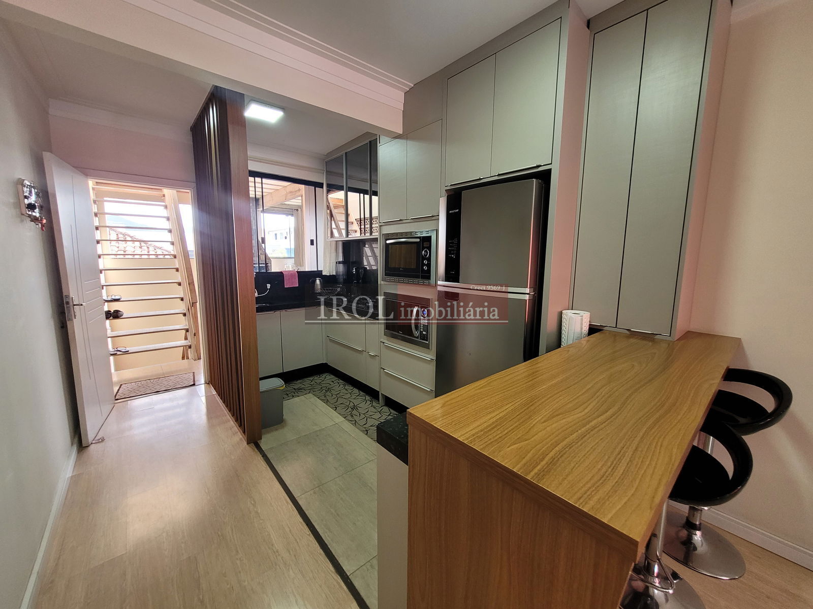 Casa à venda com 3 quartos, 150m² - Foto 14