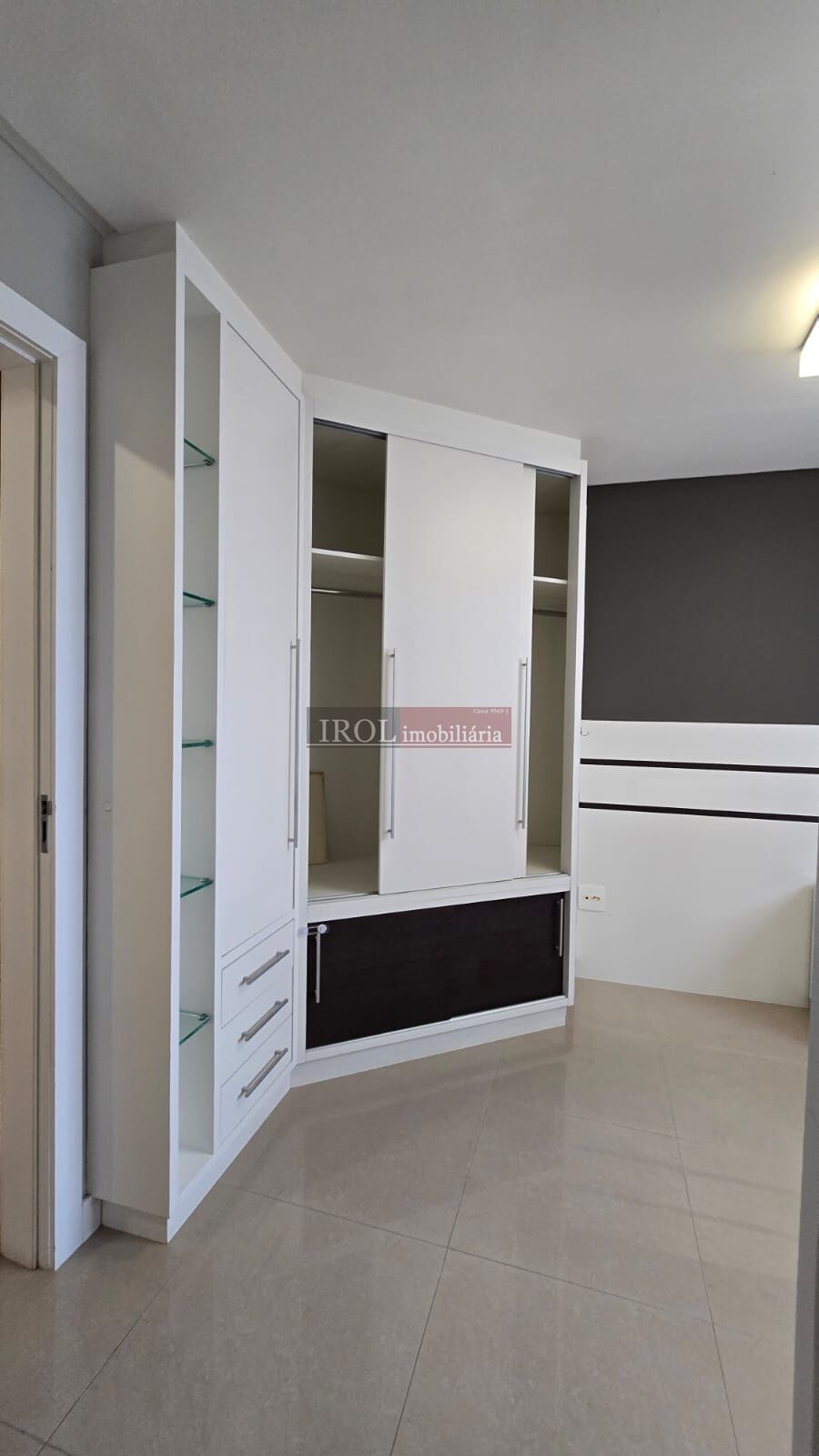 Apartamento à venda com 3 quartos, 118m² - Foto 8