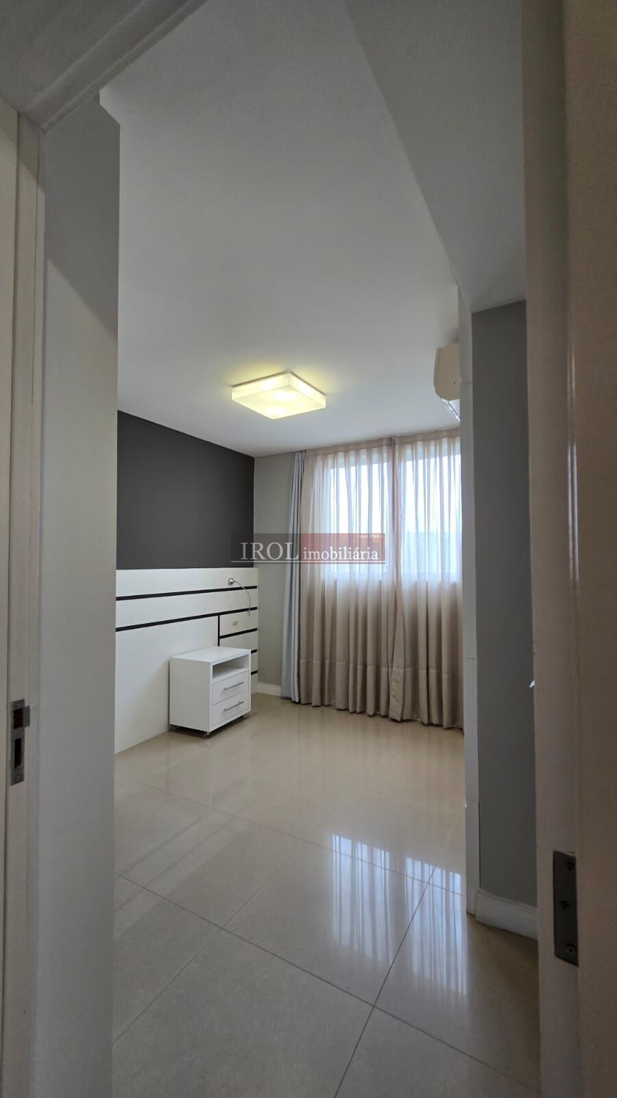 Apartamento à venda com 3 quartos, 118m² - Foto 18