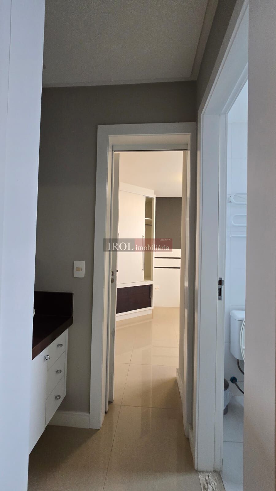 Apartamento à venda com 3 quartos, 118m² - Foto 9