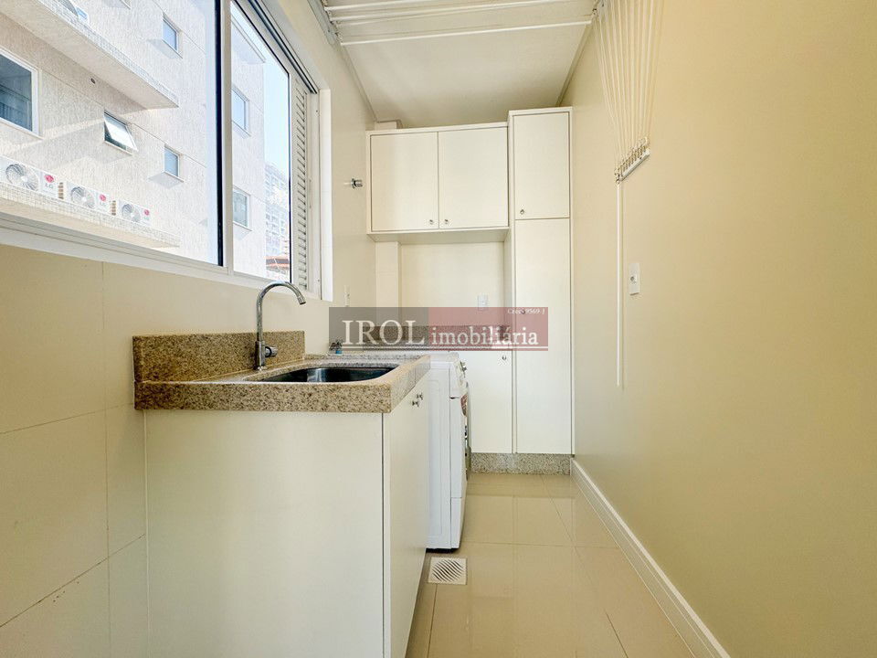 Apartamento à venda com 3 quartos, 120m² - Foto 31