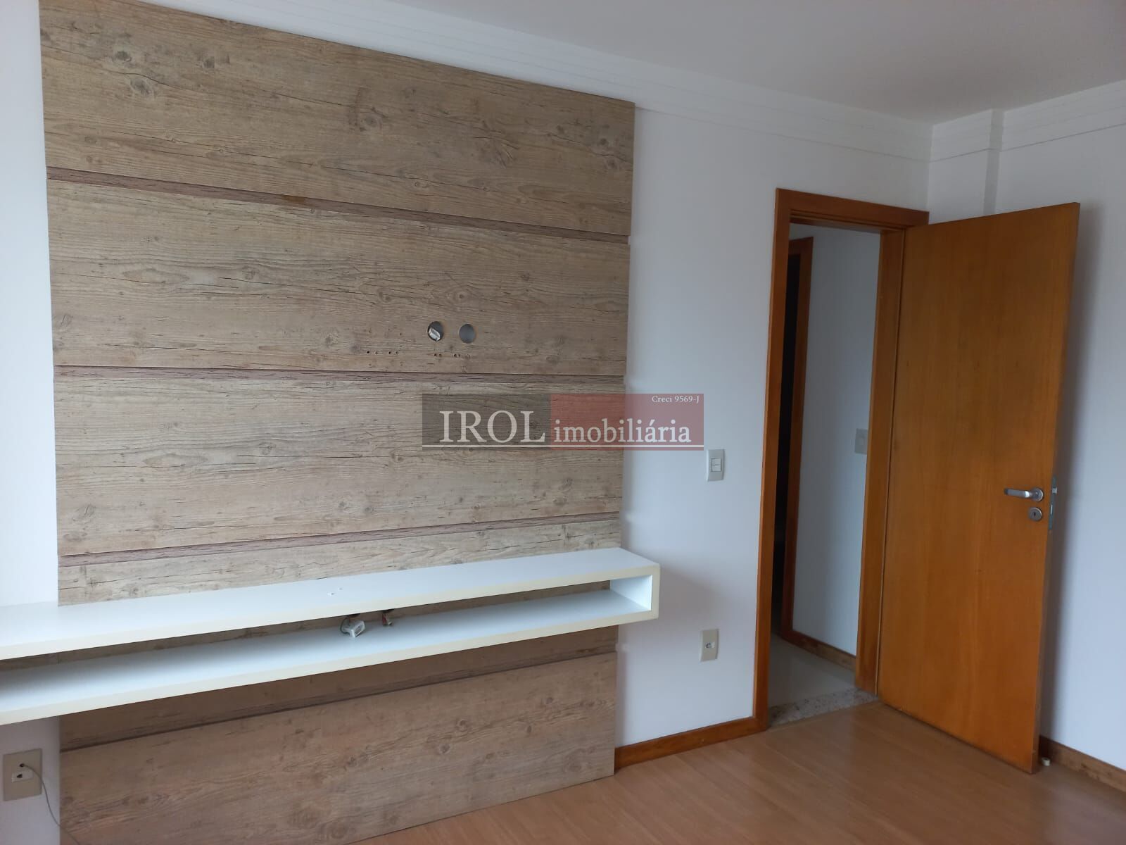 Apartamento à venda com 2 quartos, 72m² - Foto 9