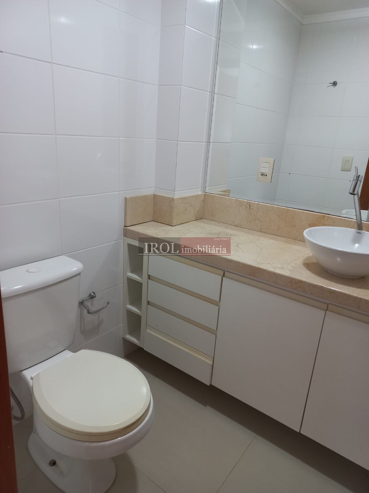 Apartamento à venda com 2 quartos, 72m² - Foto 8