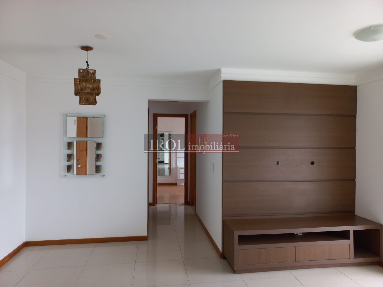 Apartamento à venda com 2 quartos, 72m² - Foto 5