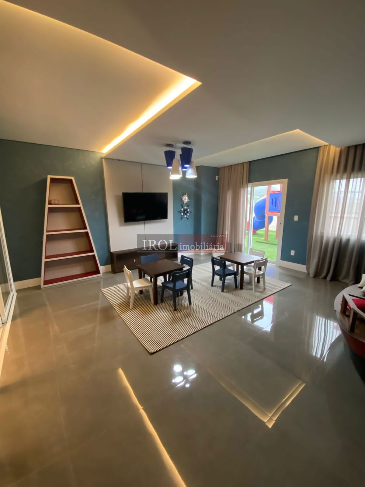 Apartamento à venda com 4 quartos, 220m² - Foto 31