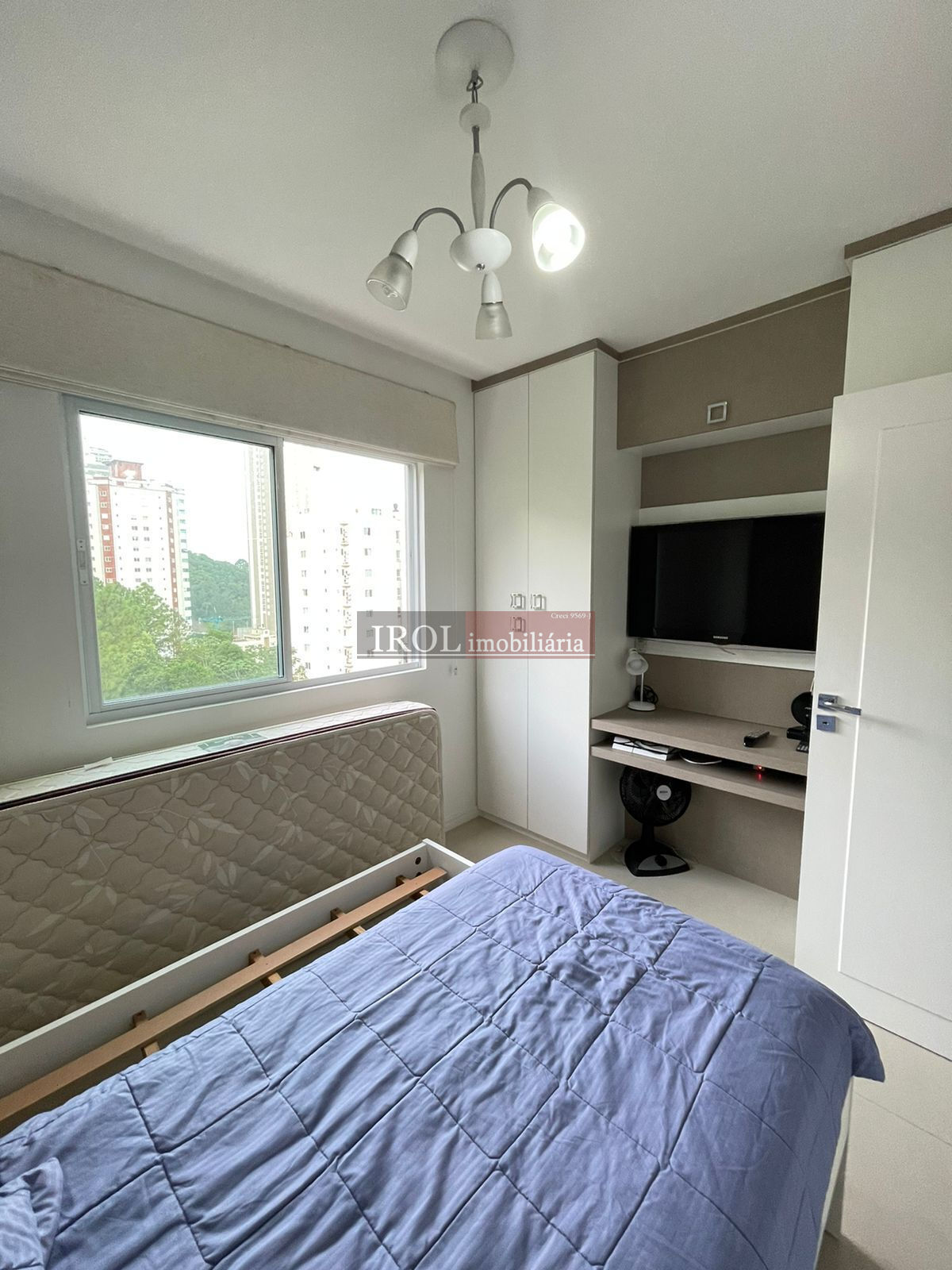 Apartamento à venda com 3 quartos, 119m² - Foto 12