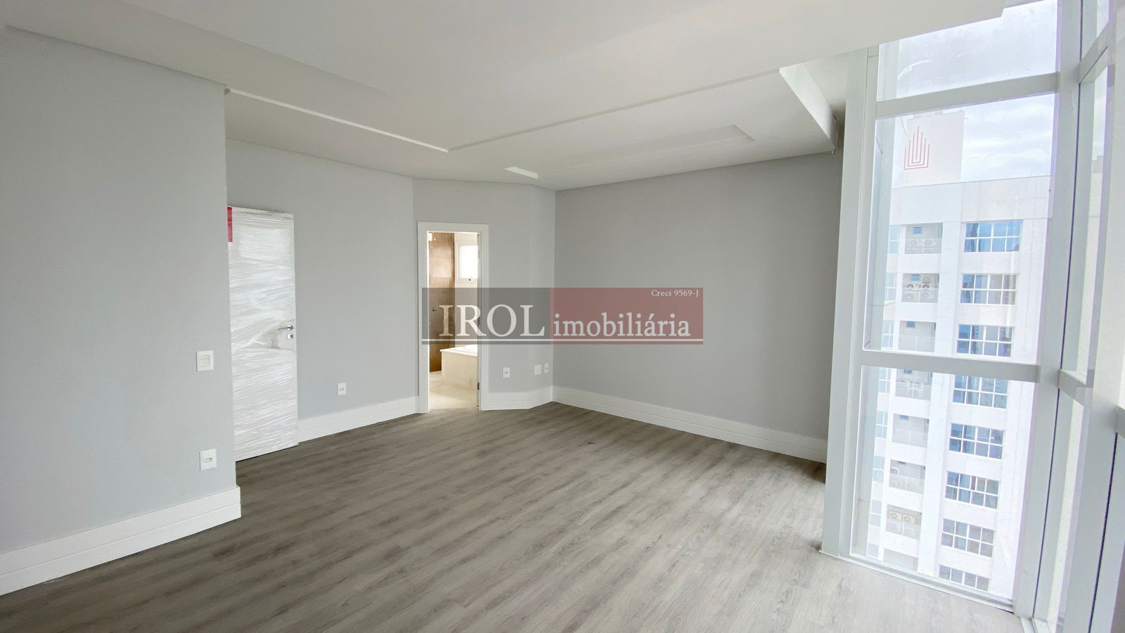 Apartamento à venda com 3 quartos, 133m² - Foto 14