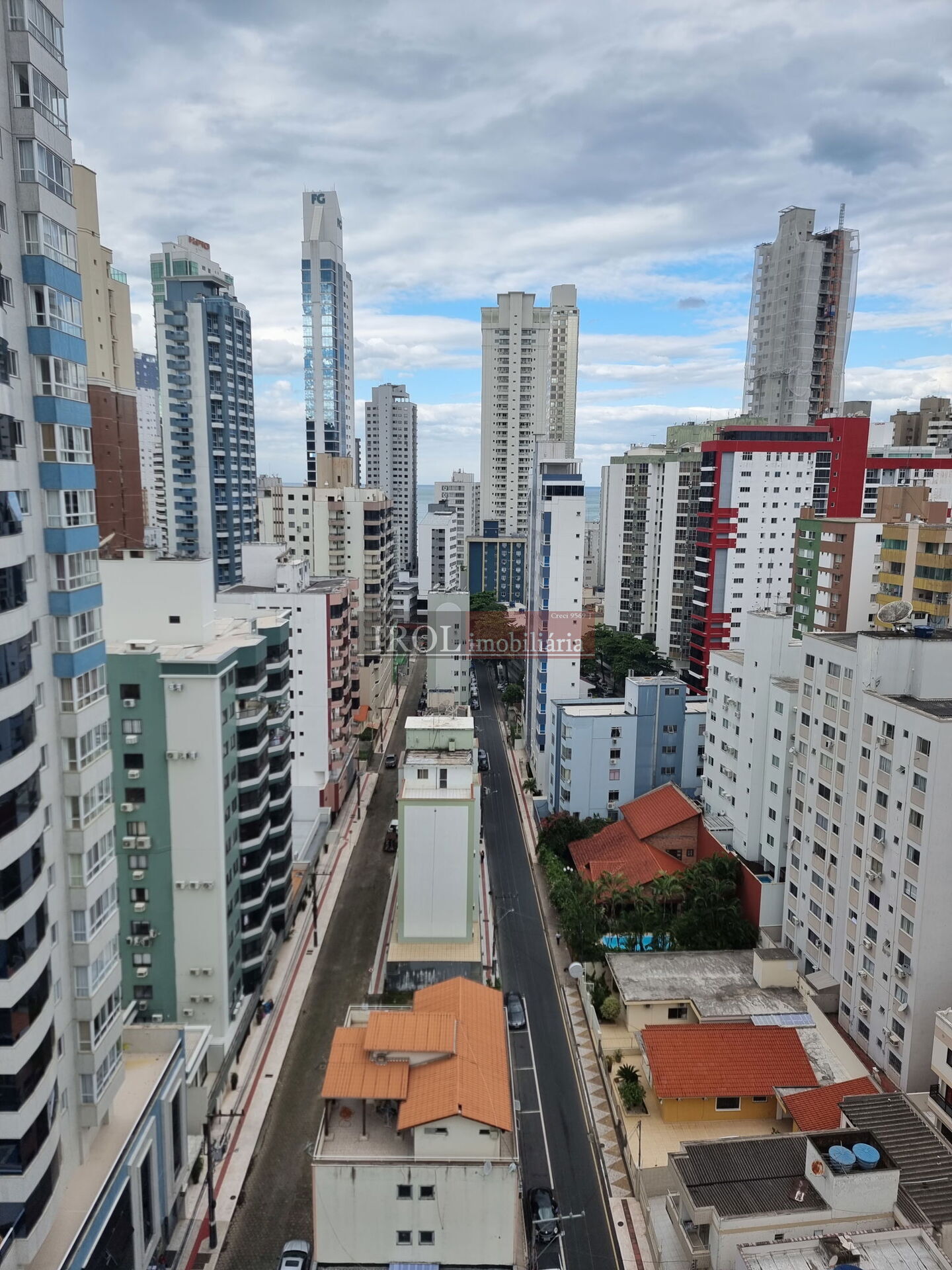 Cobertura à venda com 4 quartos, 204m² - Foto 2