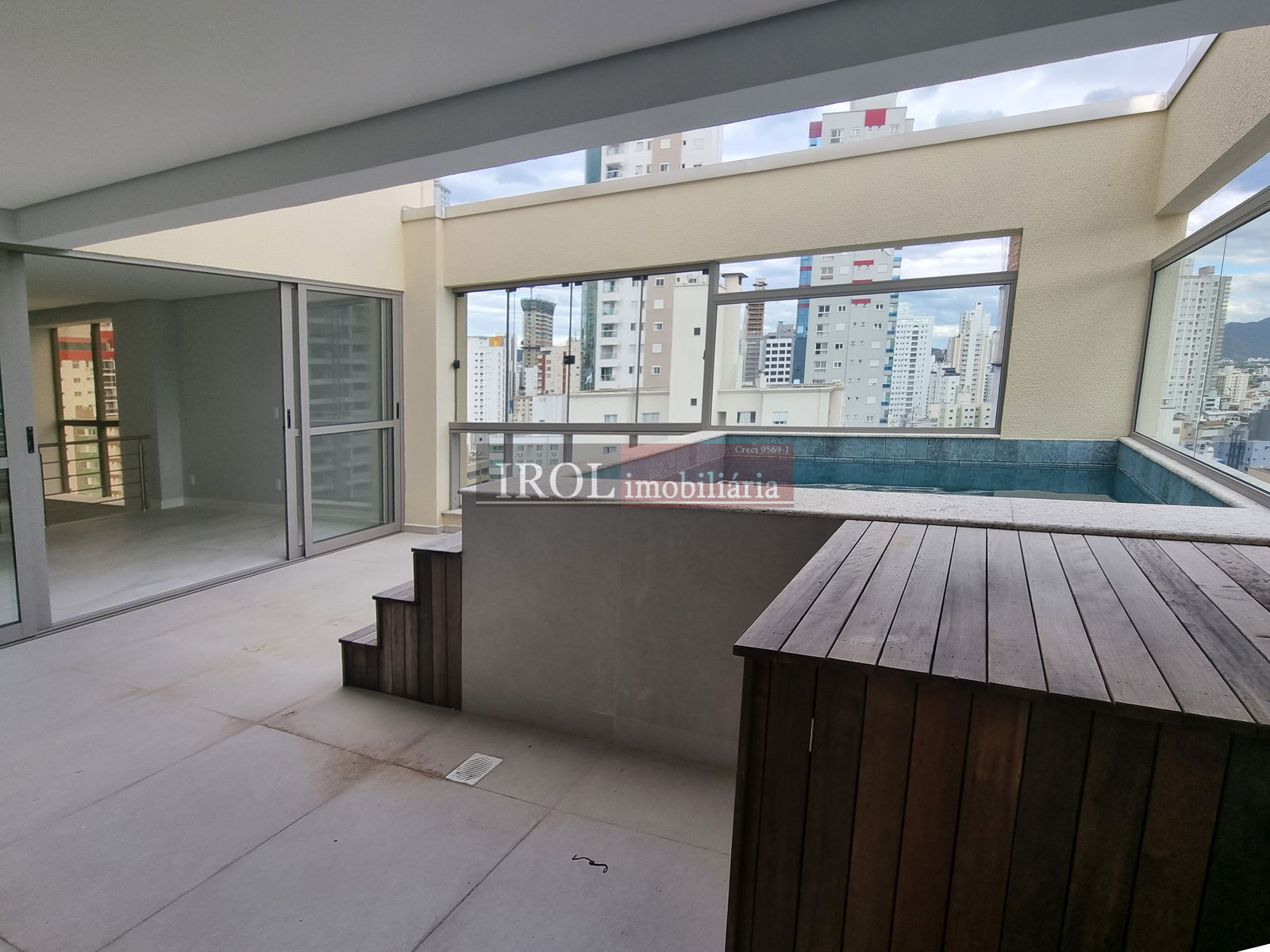 Cobertura à venda com 4 quartos, 204m² - Foto 18