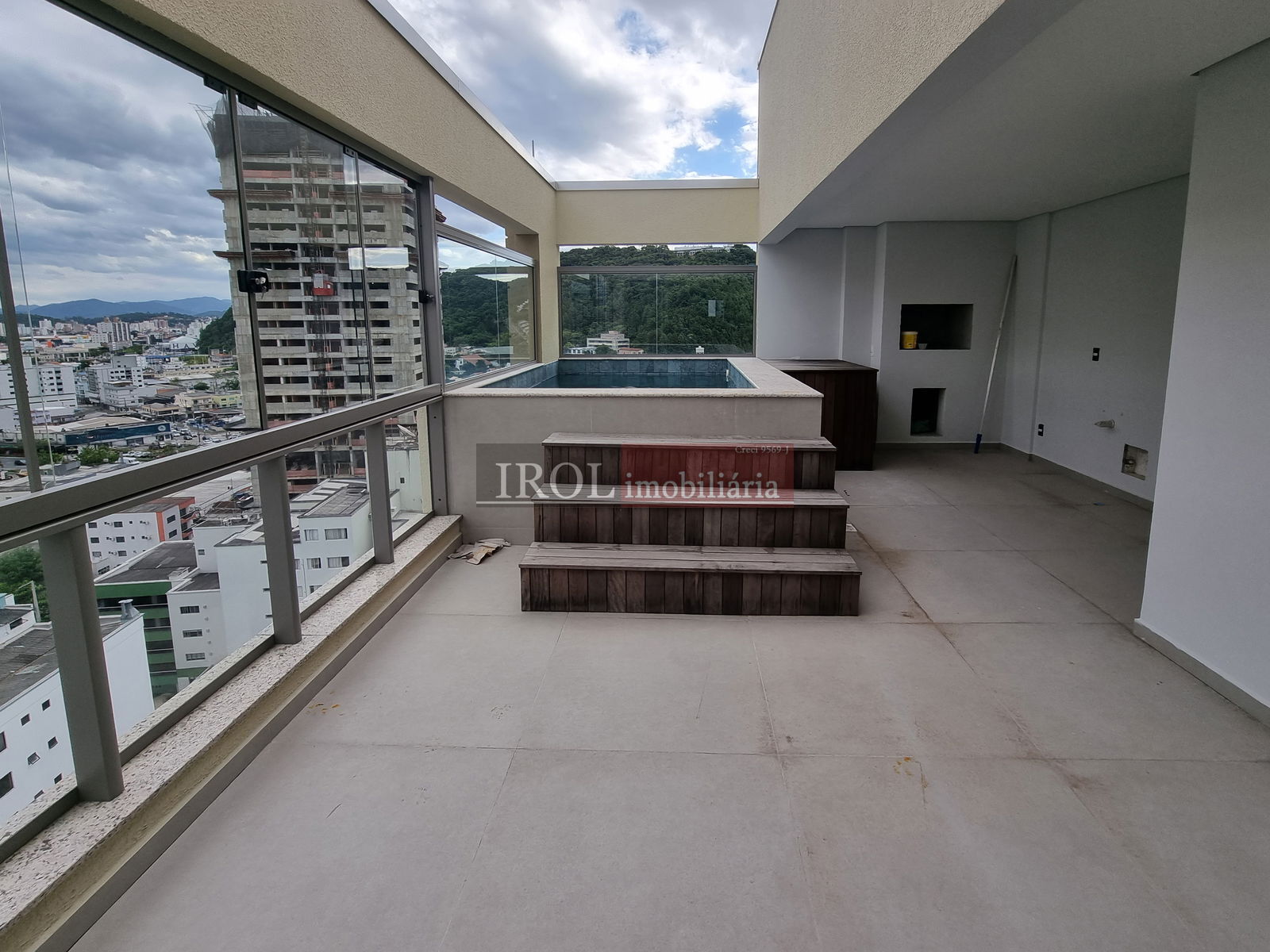 Cobertura à venda com 4 quartos, 204m² - Foto 12