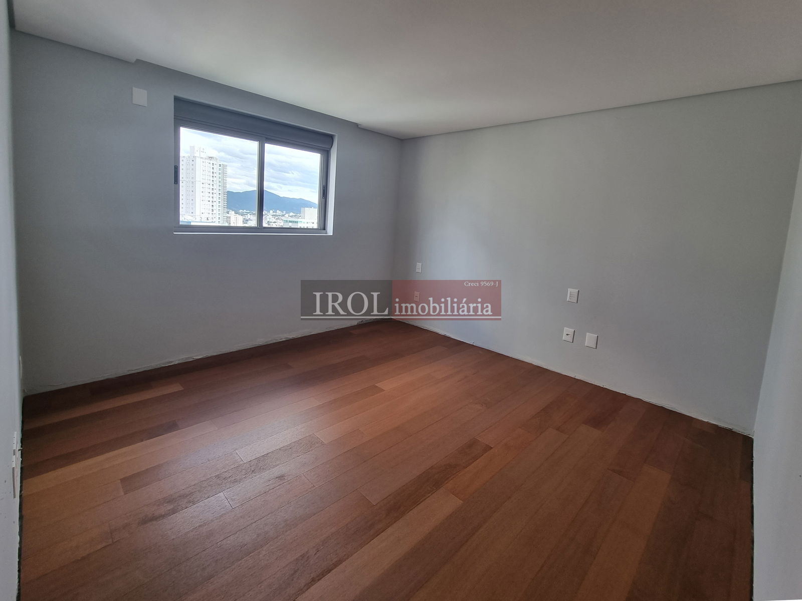 Cobertura à venda com 4 quartos, 204m² - Foto 29