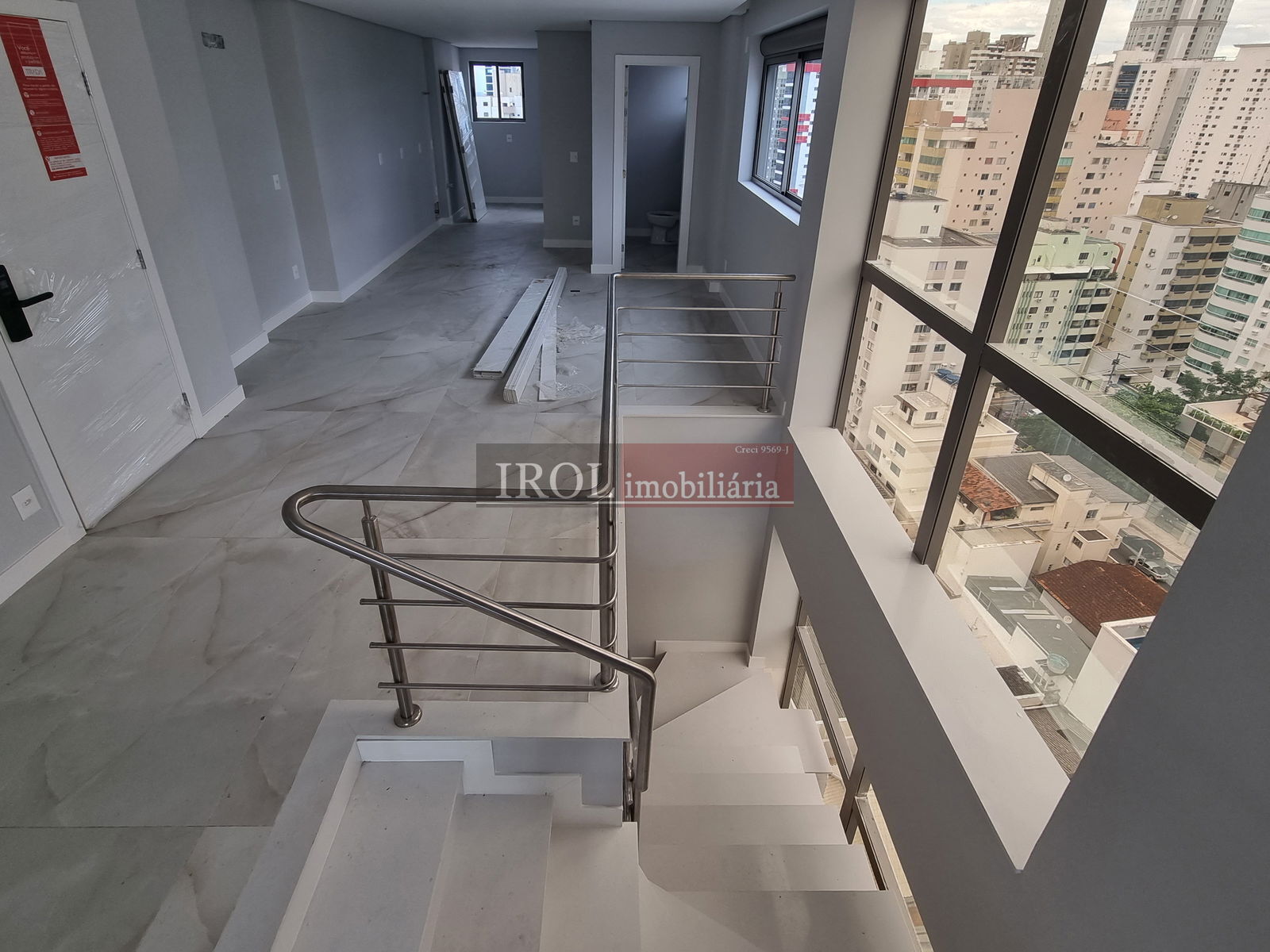 Cobertura à venda com 4 quartos, 204m² - Foto 11