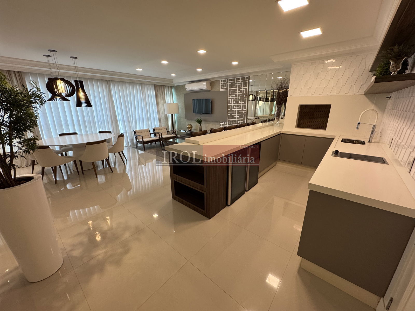 Apartamento à venda com 5 quartos, 523m² - Foto 4