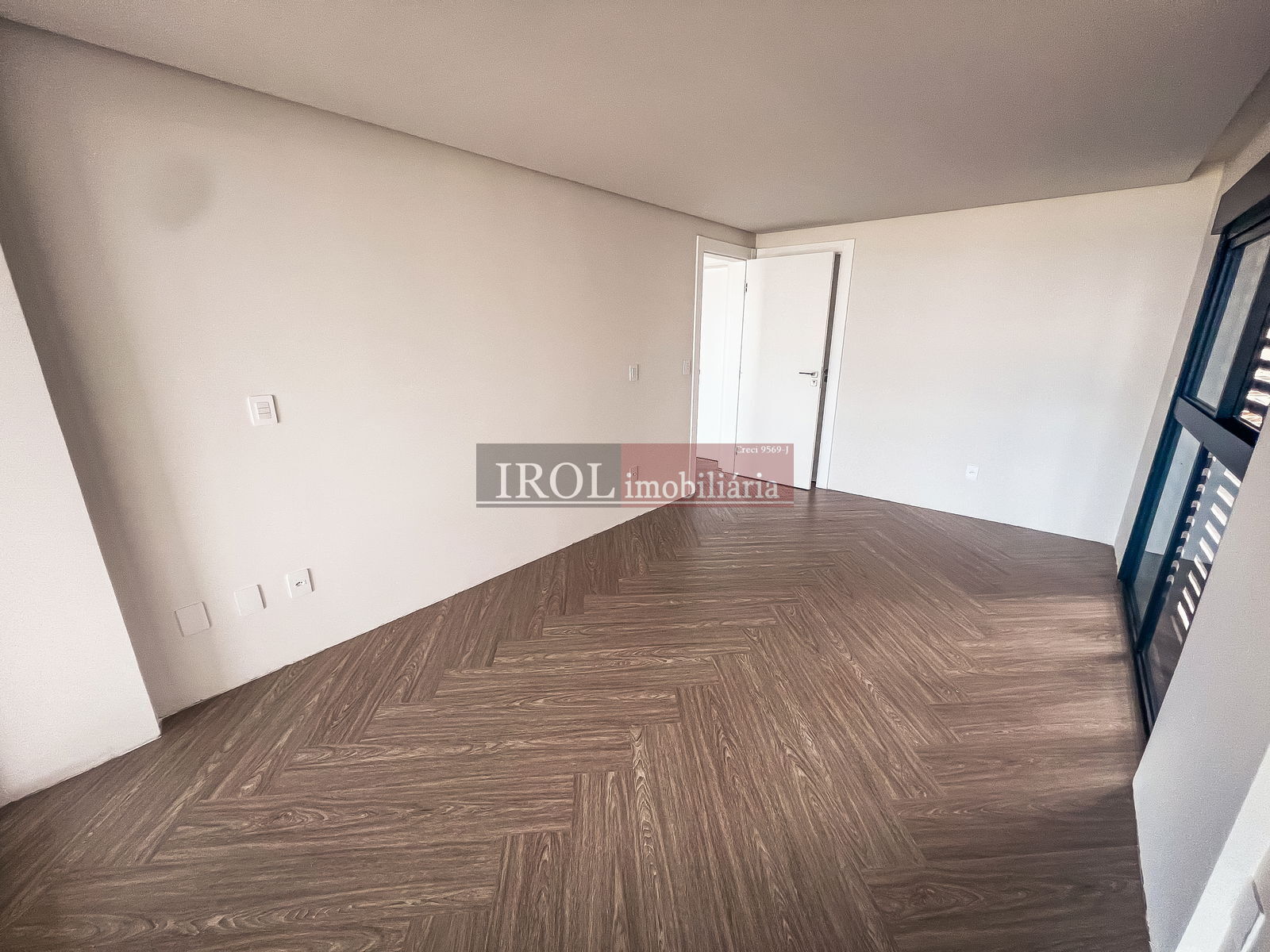 Apartamento à venda com 4 quartos, 345m² - Foto 32