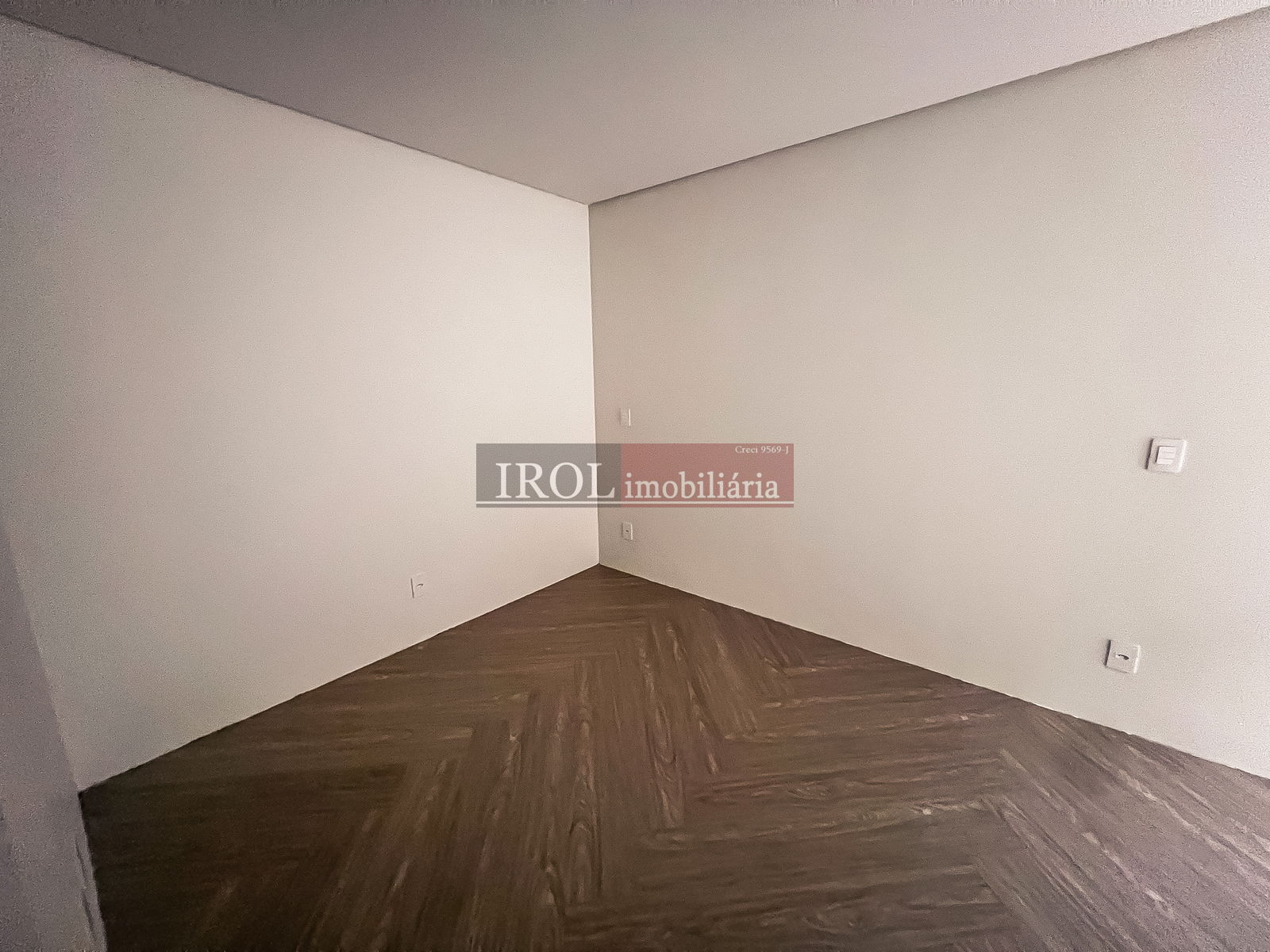 Apartamento à venda com 4 quartos, 345m² - Foto 18