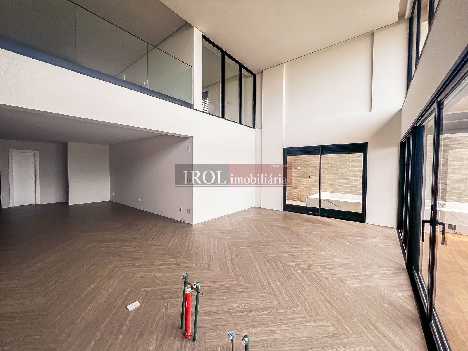 Apartamento à venda com 4 quartos, 345m² - Foto 11