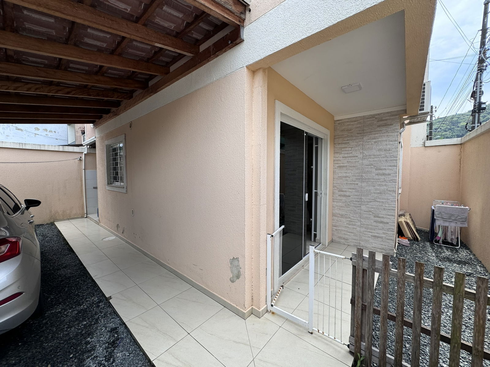 Casa à venda com 2 quartos, 90m² - Foto 14