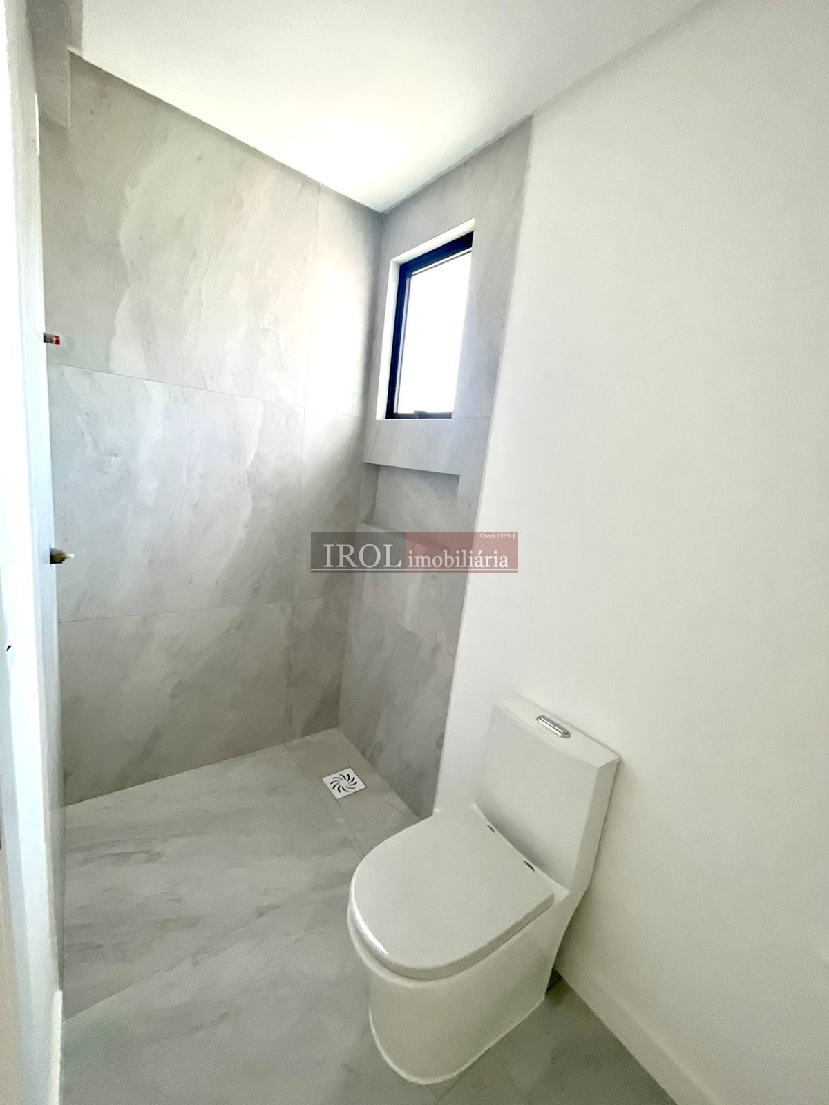 Apartamento à venda com 3 quartos, 110m² - Foto 13