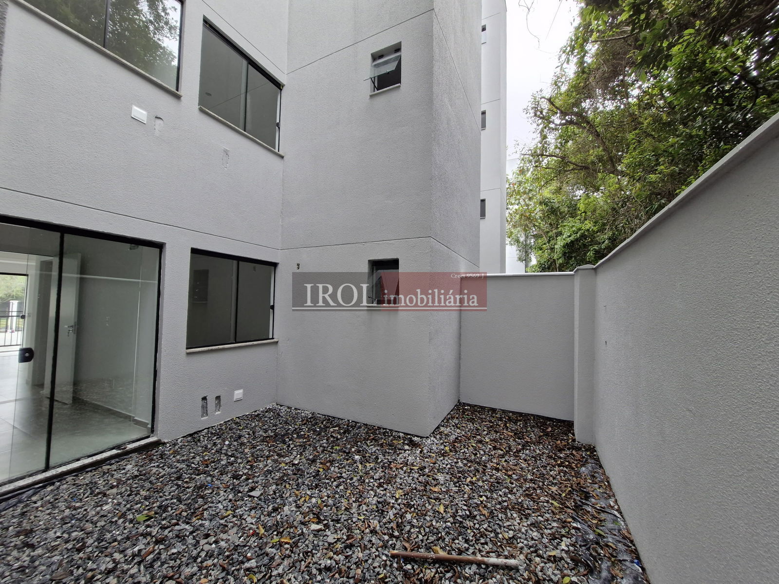 Apartamento à venda com 2 quartos, 65m² - Foto 9