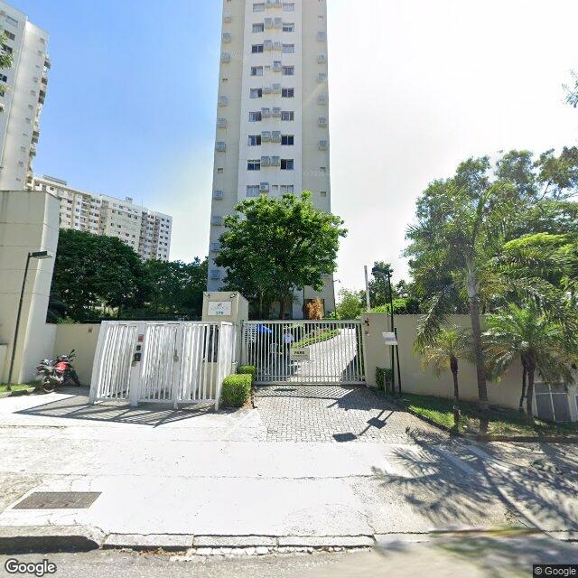 Imagem estática do "Street View" da localização
