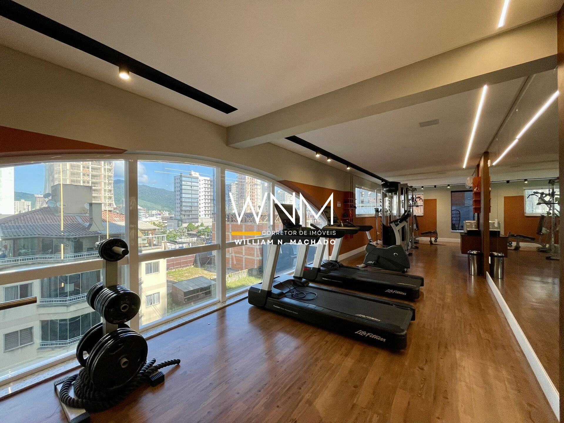 Apartamento à venda com 3 quartos, 128m² - Foto 56
