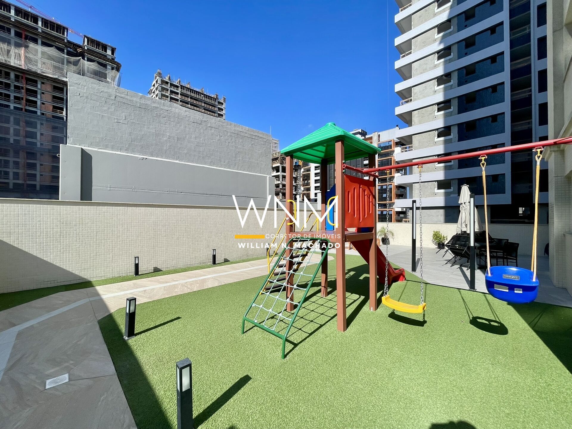 Apartamento à venda com 3 quartos, 128m² - Foto 55