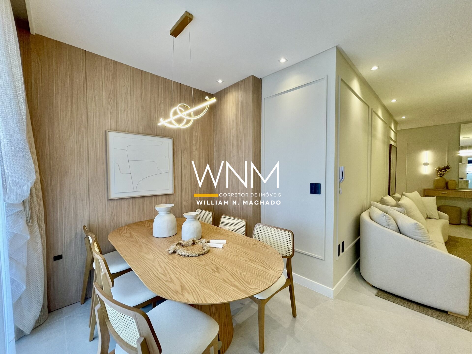 Apartamento à venda com 3 quartos, 110m² - Foto 2