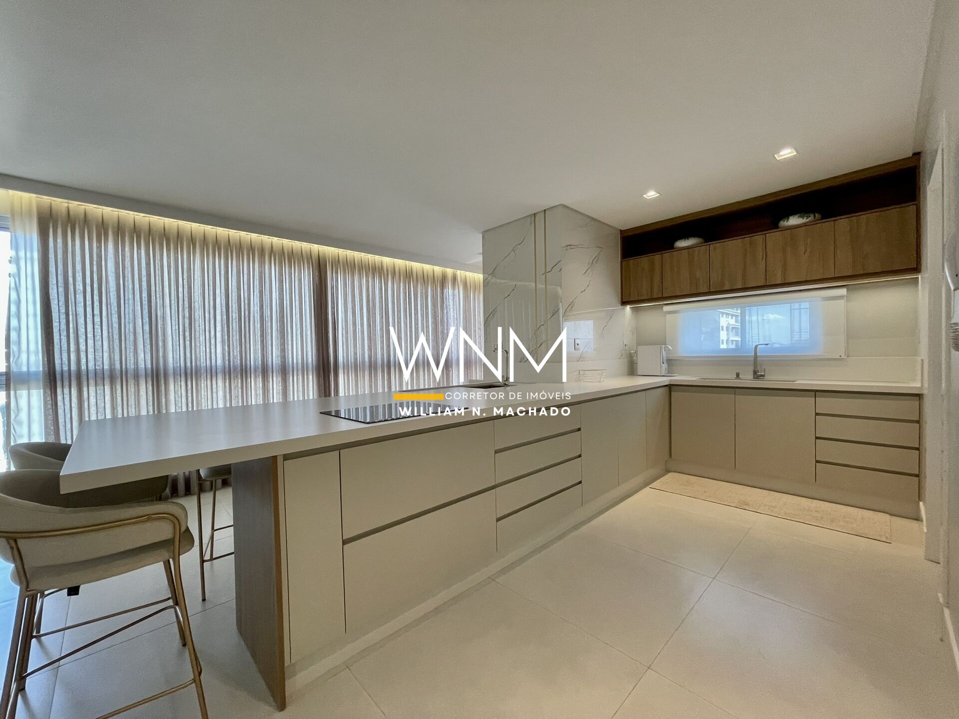 Apartamento à venda com 3 quartos, 128m² - Foto 23