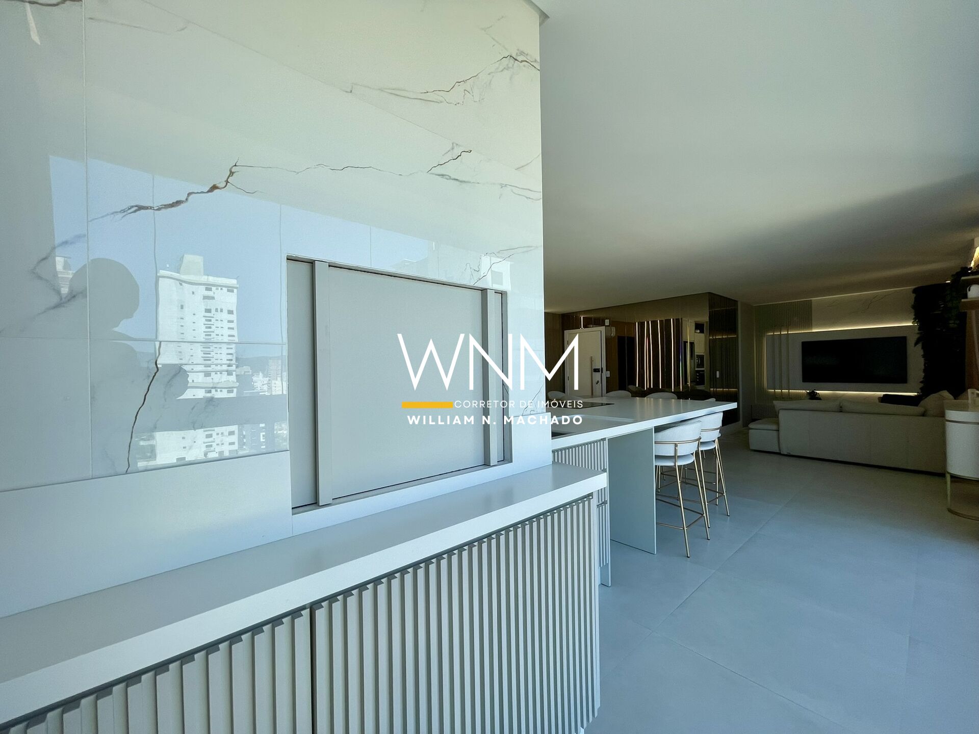 Apartamento à venda com 3 quartos, 128m² - Foto 13