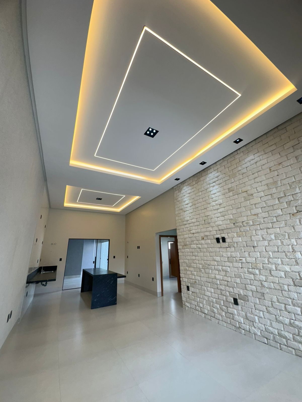 Casa à venda com 3 quartos, 150m² - Foto 4
