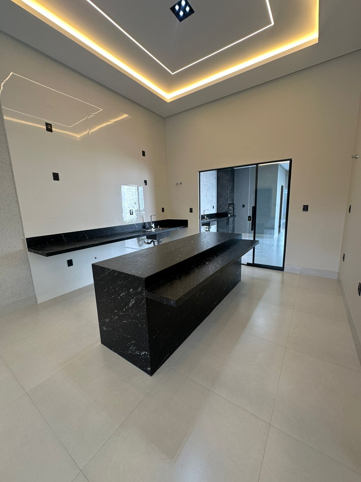 Casa à venda com 3 quartos, 150m² - Foto 5