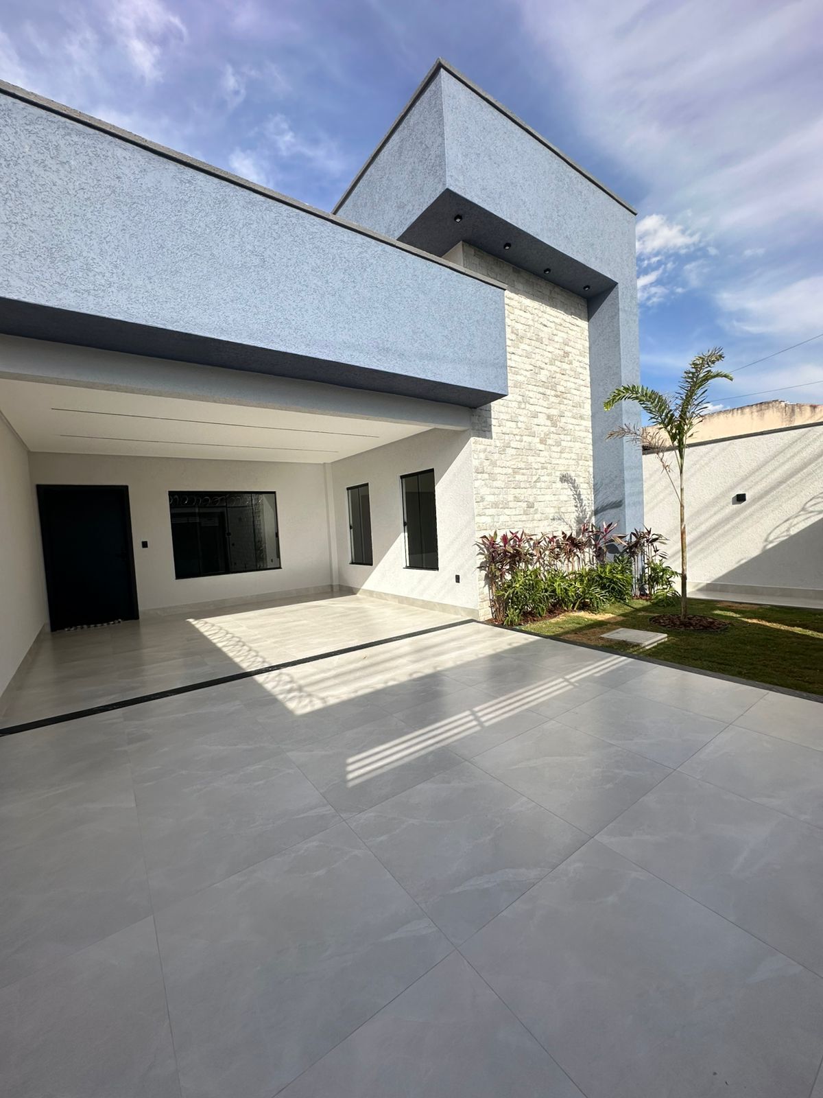 Casa à venda com 3 quartos, 150m² - Foto 2